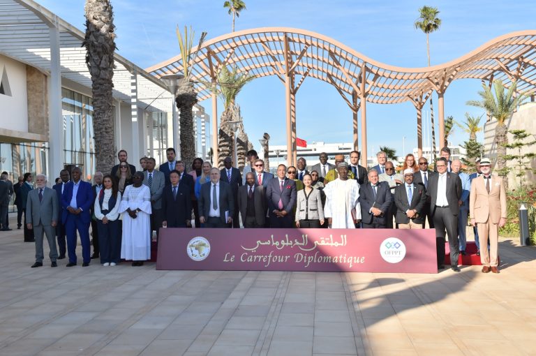 تطوير قطاع التكوين المهني رؤية وتحولات في الملتقى الدبلوماسي ال 131 بالمغرب