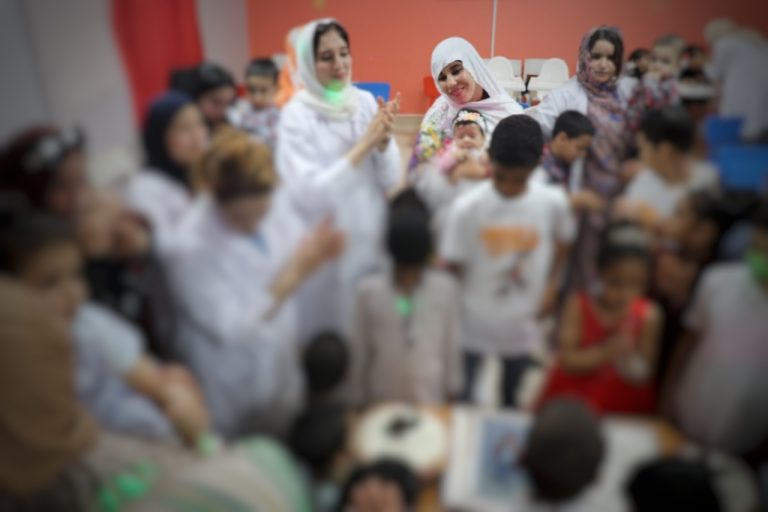لتعزيز للروابط الاجتماعية حفل ميلاد في مركز للا أمنة لرعاية الطفولة بالسمارة