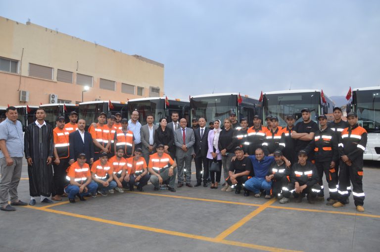 بني ملال…اطلاق حافلات جديدة للنقل العمومي الحضري وما بين الجماعات تزامنا مع الدخول الجامعي والمدرسي برسم الموسم الحالي