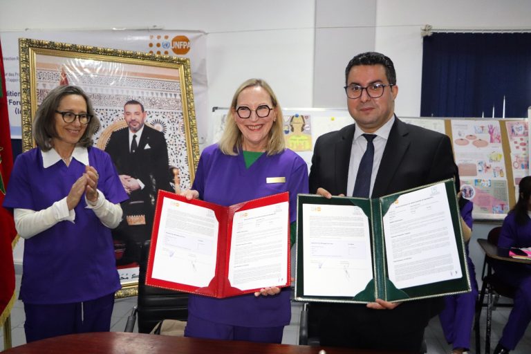 توقيع اتفاقية للشراكة بين المديرية الجهوية للصحة والحماية الاجتماعية بني ملال خنيفرة وصندوق الأمم المتحدة للسكان بالمغرب لدعم الخدمات الصحية بالجهة