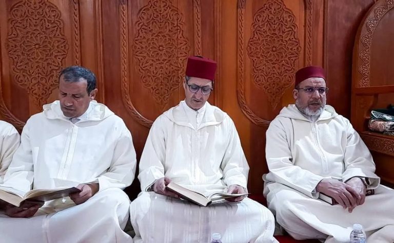 بحضور عامل الإقليم.. تنظيم مجلس علمي لافتتاح سرد صحيح الإمام البخاري بمسجد التقوى بن الطيب
