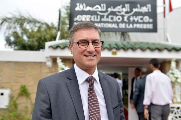 الجامعة الوطنية للصحافة تستنكر طرد الصحافيين