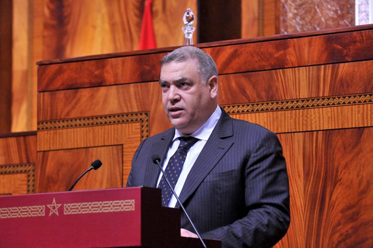 وزير الداخلية.. عمال الإنعاش الوطني خارج مساطر الإدماج والترسيم في الوظيفة العمومية